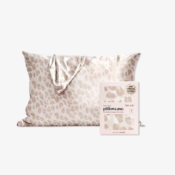 Kitsch satin pillowcase. - Picture 4 of 6